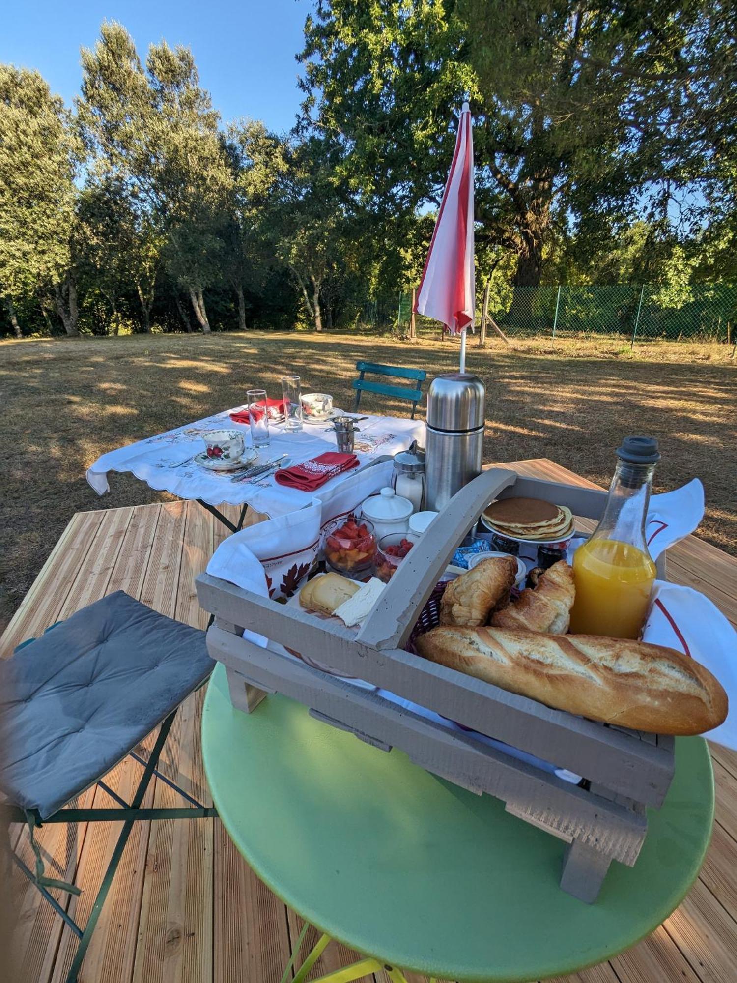 La Borie Du Chevrier Hotel Sainte-Croix-de-Beaumont Kültér fotó